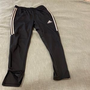 Men’s large Adidas jogger black like new no damage